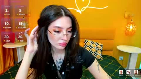 Snapshot of ivydainty chatting on 06/18/26, 01:28 Ivy online show from 06/18/26, 01:28