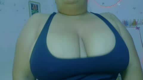 ivydesouza online show from 06/10/26, 04:56