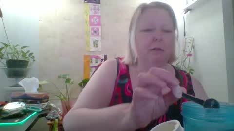 ivyjane3522 online show from 04/09/26, 03:17