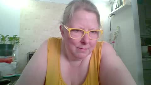 Snapshot of ivyjane3522 chatting on 05/23/26, 10:30 ivyjane3522 online show from 05/23/26, 10:30