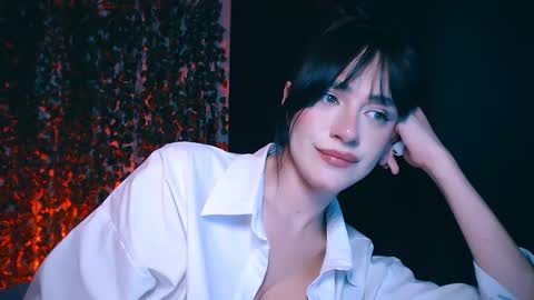 Snapshot of ivyjonson chatting on 02/17/25, 12:21 Miss Ivy online show from 02/17/25, 12:21