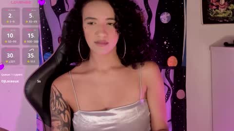 Snapshot of ivymanson_ chatting on 09/24/25, 04:43 Camila online show from 09/24/25, 04:43