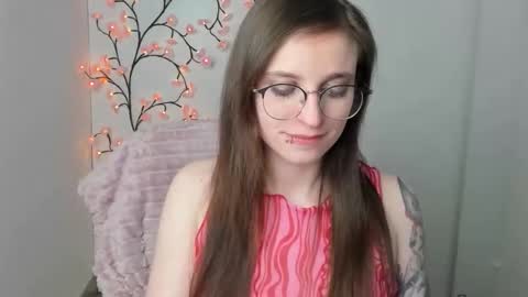Ivy online show from 05/03/26, 02:39