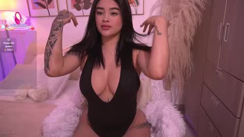 Snapshot of ivyrose_ chatting on 09/20/25, 03:18 Annie online show from 09/20/25, 03:18