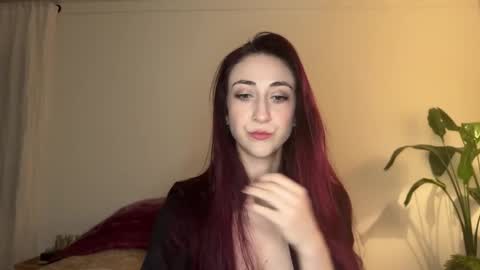 Ivy Rosie online show from 02/24/25, 02:19