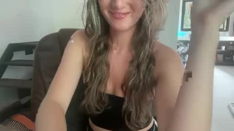 Snapshot of ivysagex chatting on 10/09/25, 06:55 ivysagex online show from 10/09/25, 06:55