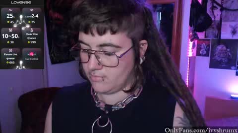 Ivy ShrumX online show from 09/26/25, 02:04