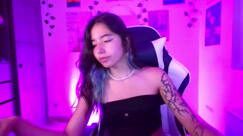 Snapshot of ivystone_ chatting on 03/12/26, 12:06 Ivy online show from 03/12/26, 12:06