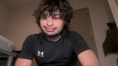 Snapshot of iwannabeagarden chatting on 12/02/25, 02:50 N online show from 12/02/25, 02:50