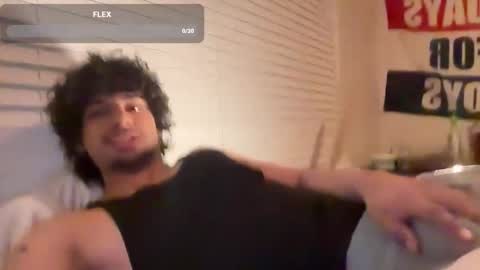 Snapshot of iwannabeagarden chatting on 02/11/26, 04:17 N online show from 02/11/26, 04:17