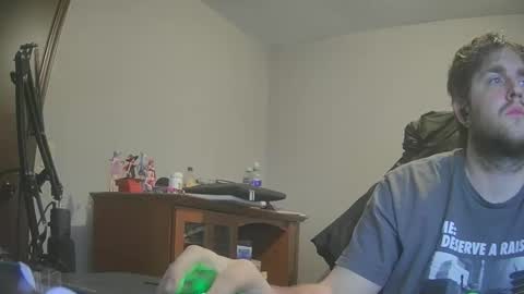 iwantdares online show from 11/12/25, 10:26