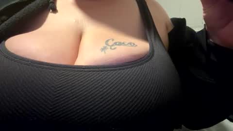 Snapshot of iwantsahar chatting on 03/27/26, 08:20 iwantsahar online show from 03/27/26, 08:20