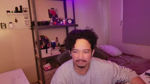 Snapshot of iwasd3nse chatting on 12/20/24, 05:08 iwasd3nse online show from 12/20/24, 05:08