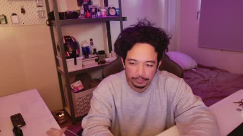 Snapshot of iwasd3nse chatting on 12/20/24, 08:12 iwasd3nse online show from 12/20/24, 08:12