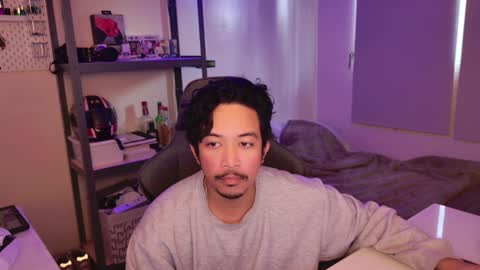 Snapshot of iwasd3nse chatting on 01/17/25, 07:27 iwasd3nse online show from 01/17/25, 07:27