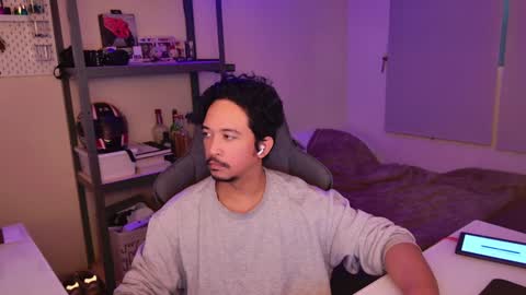 Snapshot of iwasd3nse chatting on 01/18/25, 01:08 iwasd3nse online show from 01/18/25, 01:08