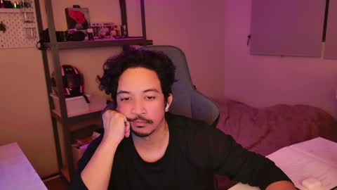 Snapshot of iwasd3nse chatting on 01/21/25, 08:52 iwasd3nse online show from 01/21/25, 08:52