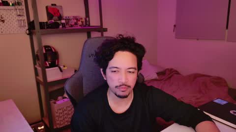 Snapshot of iwasd3nse chatting on 01/22/25, 10:50 iwasd3nse online show from 01/22/25, 10:50