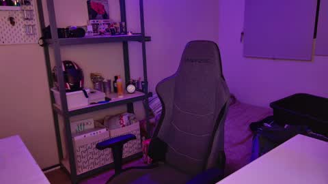 Snapshot of iwasd3nse chatting on 01/31/25, 05:19 iwasd3nse online show from 01/31/25, 05:19