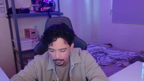 Snapshot of iwasd3nse chatting on 02/03/25, 10:32 iwasd3nse online show from 02/03/25, 10:32