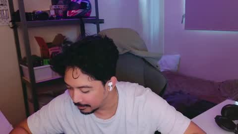 Snapshot of iwasd3nse chatting on 02/22/25, 06:52 iwasd3nse online show from 02/22/25, 06:52