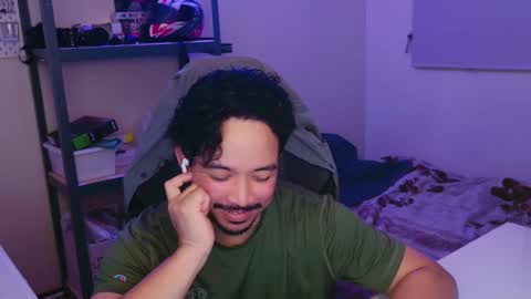 Snapshot of iwasd3nse chatting on 03/01/25, 02:02 iwasd3nse online show from 03/01/25, 02:02