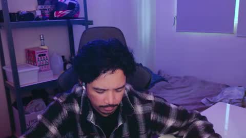 Snapshot of iwasd3nse chatting on 03/05/25, 06:45 iwasd3nse online show from 03/05/25, 06:45