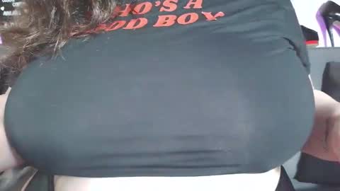 Snapshot of iwazsoaking1 chatting on 10/21/25, 01:23 Gwen LaCourt online show from 10/21/25, 01:23