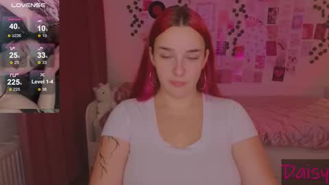 Snapshot of iwi_wi_wi chatting on 09/15/25, 08:09 Daisy online show from 09/15/25, 08:09