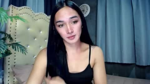 Snapshot of iwillcum4u_ chatting on 04/01/26, 12:17 iwillcum4u_ online show from 04/01/26, 12:17