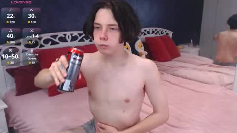 Maxim online show from 11/24/25, 08:03