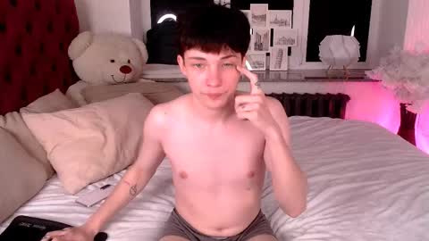 Maxim online show from 03/04/26, 12:38