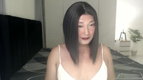 Snapshot of iya_hermosa chatting on 01/10/26, 12:51 iya_hermosa online show from 01/10/26, 12:51