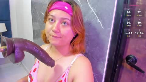 Snapshot of iza_grey chatting on 05/08/26, 11:26 Isa online show from 05/08/26, 11:26