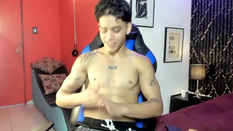 izaack online show from 04/24/26, 12:40