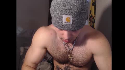 Snapshot of izak144 chatting on 02/13/25, 08:03 izak144 online show from 02/13/25, 08:03