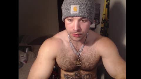 Snapshot of izak144 chatting on 03/11/25, 03:26 izak144 online show from 03/11/25, 03:26