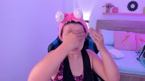 Iza online show from 09/29/25, 12:54