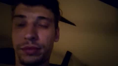 Snapshot of izodubz chatting on 10/26/25, 01:28 izodubz online show from 10/26/25, 01:28