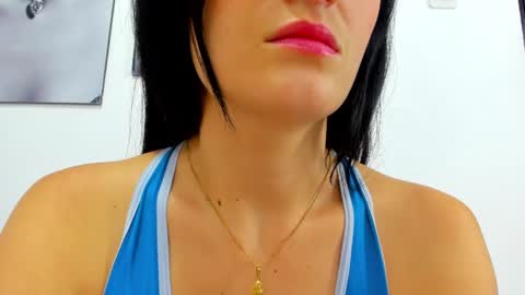 Izzy online show from 01/31/25, 03:22