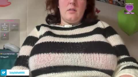 Snapshot of izzyishottttt chatting on 11/01/25, 07:16 izzyishottttt online show from 11/01/25, 07:16