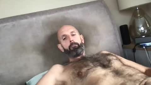 Snapshot of izzysboytoy1 chatting on 11/03/25, 10:38 izzysboytoy1 online show from 11/03/25, 10:38