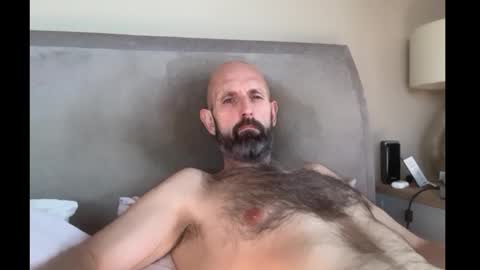 Snapshot of izzysboytoy1 chatting on 03/03/26, 10:43 izzysboytoy1 online show from 03/03/26, 10:43