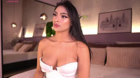 izzywild1 online show from 04/25/26, 10:18