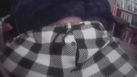 Snapshot of j0lteon_ chatting on 02/15/25, 02:58 Stuart online show from 02/15/25, 02:58