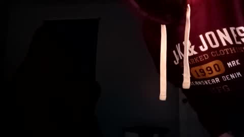 Snapshot of j1277 chatting on 03/05/26, 08:32 Yoursexxyguy online show from 03/05/26, 08:32