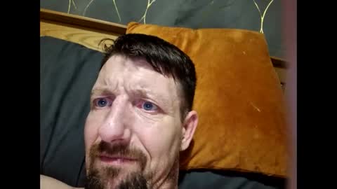 Snapshot of j281133 chatting on 02/02/25, 07:25 Big 8 online show from 02/02/25, 07:25