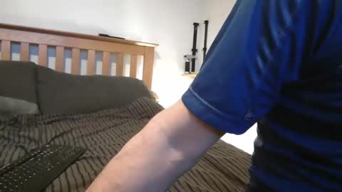 Snapshot of j281133 chatting on 11/09/25, 12:14 Big 8 online show from 11/09/25, 12:14