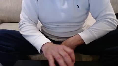 Snapshot of j335129 chatting on 02/01/26, 02:48 James online show from 02/01/26, 02:48