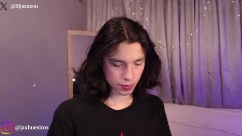 Snapshot of j_a_x_x_x_o_n chatting on 04/29/26, 11:47 Hey im Jaxxxon check my info online show from 04/29/26, 11:47